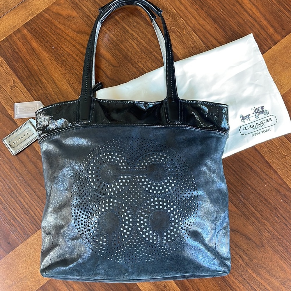 BEAUTIFUL COACH C1171-17041 AUDREY LEIGH LEATHER & PATENT TOTE BAG - BLACK